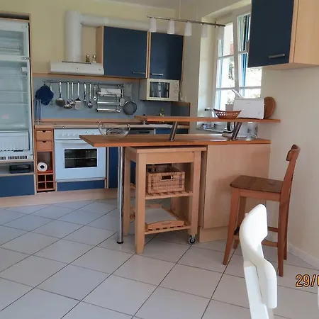 Klein Kubitz We8864 Appartamento *